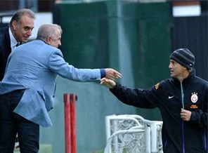 Ünal Aysal'dan şaşırtan görüntüler