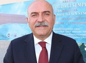 Vali: Molotof yoksa biber gazı da yok