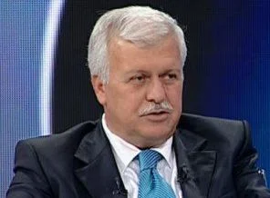 Zaman'ın iki yazarı 'dershanelerin kapatılması' üzerinden hükümete yüklendi!