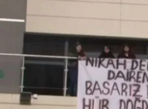 4 kız nikah salonunu bastı