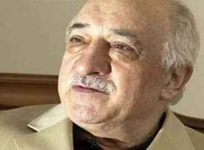 Akit yazarından inanılmaz 'Gülen' iddiası!