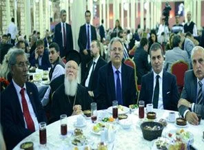 Aleviler ve Sunniler Ehli-Beyt iftarında buluştu