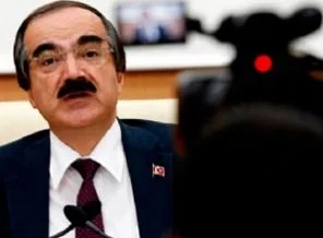 Altan Tan: 'Bu arkadaş, evlere şenlik'