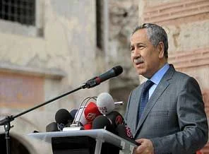 'Ayasofya bize bir şeyler söylüyor'