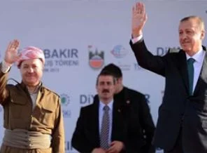 Barzani: Yaşasın Türk ve Kürt kardeşliği