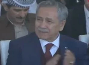 Başbakan Erdoğan'ın konuşması Bülent Arınç'ı ağlattı