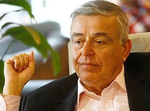 Başörtülü kadın Koç ve Sabancı'da çalışabilecek mi?