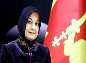Birşeyi baskıyla yapmak doğru değil