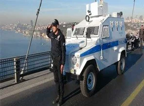 Boğaziçi Köprüsü'nde Atatürk'ü andılar
