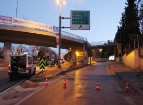 Boğaziçi Köprüsü trafiğe kapatıldı