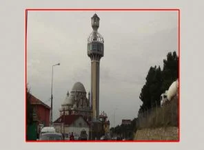 Bu camiye girişte para alınacak!