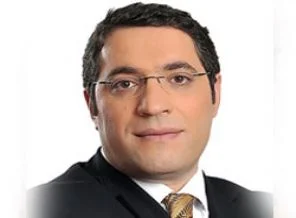 Bugün gazetesi yazarı: Hatada bu ısrar niye?