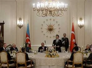 Çankaya Köşkünde Aliyev onuruna yemek
