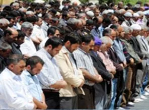 Cuma namazına 'memur ayarı!'