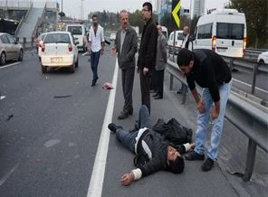D-100 Karayolu''nda trafik kazası