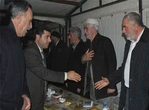 Demirtaş: Dini öğrenmek isteyen devlete değil seydalara baksın