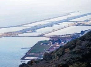 Deniz üzerine kurulan havalimanı 4 aya hazır
