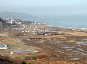 Denizin üzerine yapılan en büyük stadyum