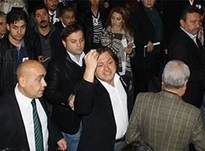 Dershanecilerden MEB'e protesto: Meyhane miyiz, genelev mi?
