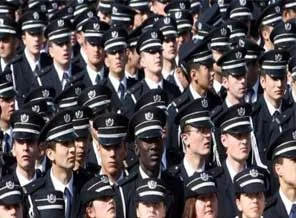 Dünyada ilk polis teşkilatı nerede kuruldu?