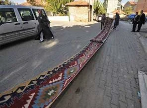 Dünyanın en uzun kilimi