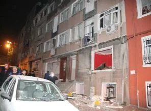 Fatih'te tartışma ve şiddetli patlama