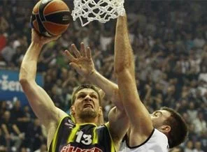 Fenerbahçe Avrupa'da 4'ledi