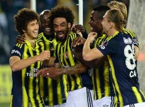 Fenerbahçe Kadıköy'de derbi kaybetmiyor