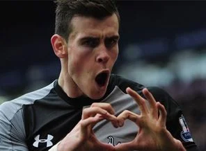 Gareth Bale rakibini ağlattı!