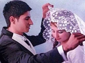 Hamile eşini poşu ile boğarak öldürdü