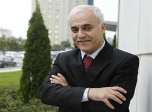 Hatipoğlu'ndan cemaate ve hükümete çağrı