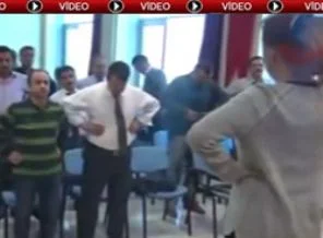 İmam ve müezzinlere şan dersi