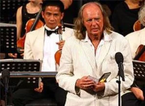 İngiliz besteci John Tavener öldü