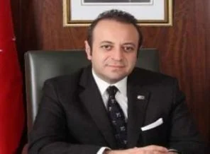 'Kamer genç ağız ishali olmuş'
