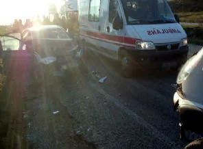 Kayseri'de trafik kazası: 3 ölü, 2 yaralı