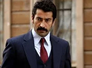 Kenan İmirzalıoğlu'na kötü haber