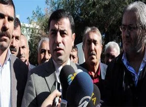 Kürdistan diyen Kürt siyasetçiler rehin