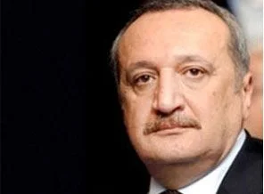 Mehmet Ağar'ın cezası durduruldu
