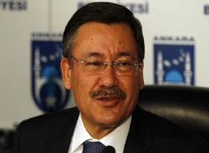 Melih Gökçek'e ceza!