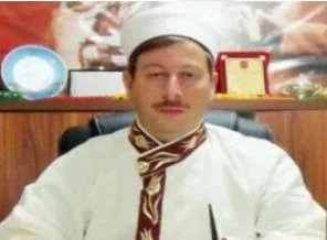 Müftü Yardımcısı onlara verdi veriştirdi!