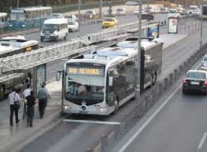 O şehre metrobüs gelecek