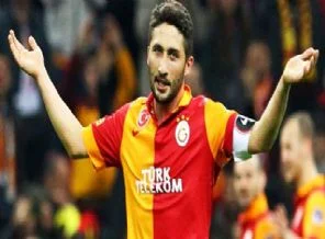 Sabri kulübede sarı kart yedi