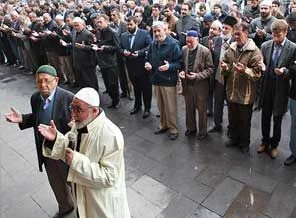 Suriye, Kudüs ve Mısır'da ölenler için gıyabi cenaze namazı