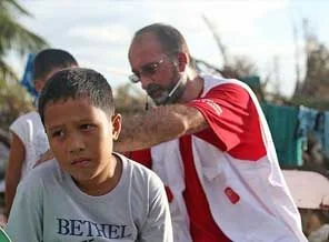 Tacloban'a Türk doktorlar yardım eli uzattı