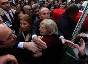 Topbaş Uygur'u son anda kurtardı