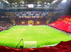 UEFA'dan Cimbom'a tehdit