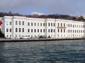 Üniversitede ibadethane isteyenlere yönelik kara kampanya
