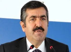Van'da Vali depremi