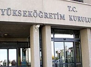 YÖK'ün kuruluşunun 32. yıl dönümünde protesto