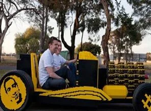500 bin Lego'dan oluşan otomobil